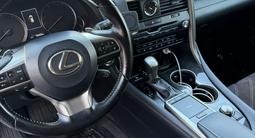 Lexus RX 200t 2020 годаүшін24 500 000 тг. в Астана – фото 4