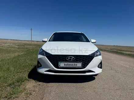 Hyundai Accent 2020 года за 5 700 000 тг. в Астана