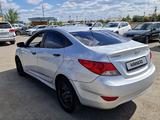 Hyundai Solaris 2011 года за 3 300 000 тг. в Караганда – фото 3