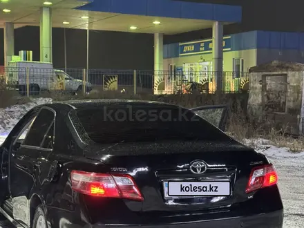 Toyota Camry 2008 года за 6 500 000 тг. в Семей – фото 2