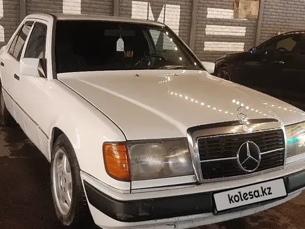 Mercedes-Benz E 230 1990 года за 1 000 200 тг. в Тараз – фото 5