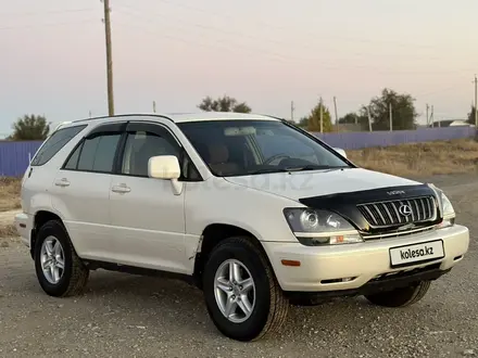 Lexus RX 300 1999 года за 5 000 000 тг. в Актобе – фото 3