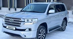 Toyota Land Cruiser 2016 года за 26 500 000 тг. в Караганда