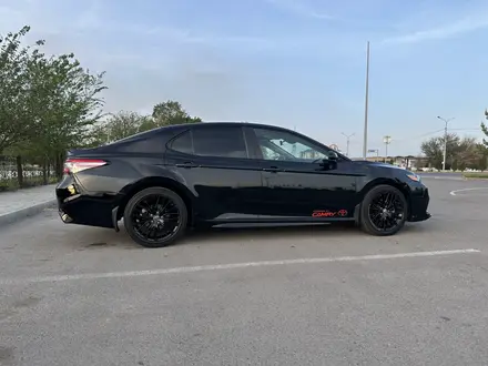 Toyota Camry 2019 года за 11 000 000 тг. в Тараз – фото 4