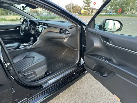 Toyota Camry 2019 года за 11 000 000 тг. в Тараз – фото 11