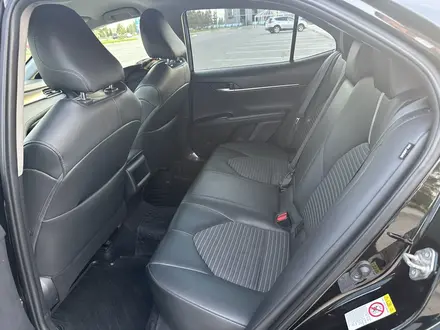 Toyota Camry 2019 года за 11 000 000 тг. в Тараз – фото 13