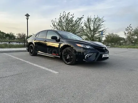 Toyota Camry 2019 года за 11 000 000 тг. в Тараз – фото 3
