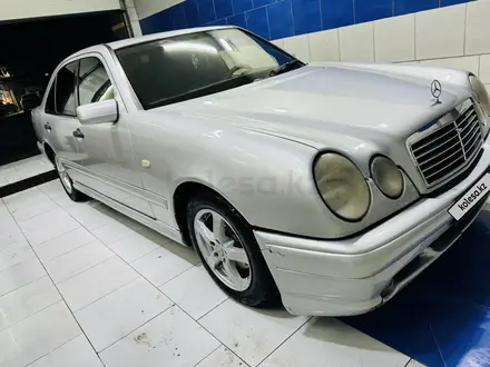 Mercedes-Benz E 230 1996 года за 2 850 000 тг. в Алматы – фото 6