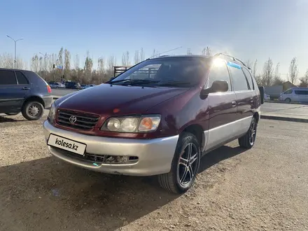 Toyota Ipsum 1996 года за 3 200 000 тг. в Астана