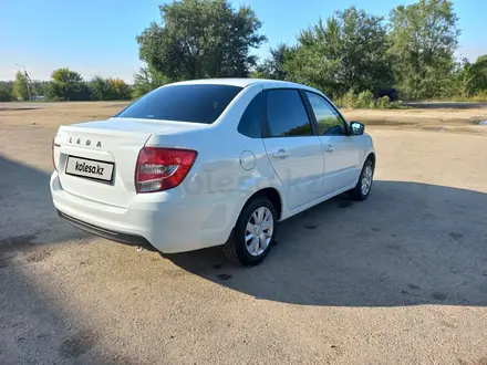 ВАЗ (Lada) Granta 2190 2023 года за 6 000 000 тг. в Усть-Каменогорск – фото 4