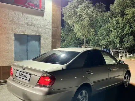 Toyota Camry 2005 года за 5 800 000 тг. в Жанаозен – фото 14