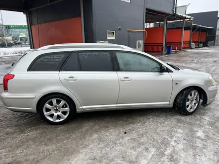 Toyota Avensis 2005 года за 3 200 000 тг. в Атырау – фото 4