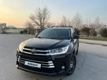 Toyota Highlander 2018 года за 19 000 000 тг. в Шымкент – фото 3