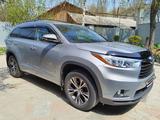 Toyota Highlander 2015 года за 17 000 000 тг. в Алматы – фото 3