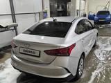 Hyundai Accent 2021 годаfor7 600 000 тг. в Астана – фото 2