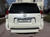 Toyota Land Cruiser Prado 2013 года за 12 900 000 тг. в Алматы – фото 5
