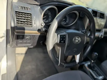 Toyota Land Cruiser Prado 2013 года за 12 900 000 тг. в Алматы – фото 9