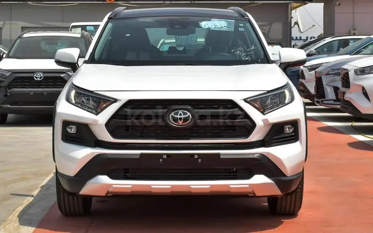 Toyota RAV4 2024 годаүшін23 000 000 тг. в Астана