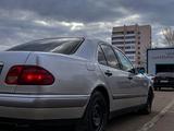 Mercedes-Benz E 230 1996 года за 2 300 000 тг. в Кокшетау – фото 4