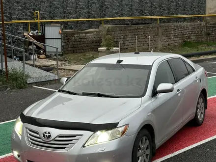 Toyota Camry 2006 года за 6 600 000 тг. в Шымкент – фото 2