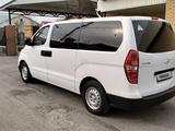 Hyundai H-1 2013 года за 8 000 000 тг. в Алматы – фото 3