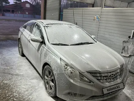 Hyundai Sonata 2010 года за 5 900 000 тг. в Караганда – фото 4