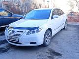 Toyota Camry 2006 годаүшін5 116 285 тг. в Караганда – фото 2