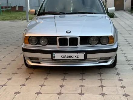 BMW 525 1993 года за 2 777 777 тг. в Тараз