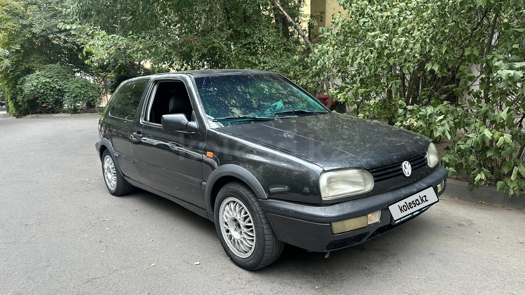 Volkswagen Golf 1994 г.