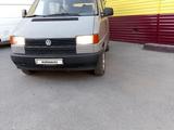 Volkswagen Caravelle 1991 года за 2 500 000 тг. в Караганда