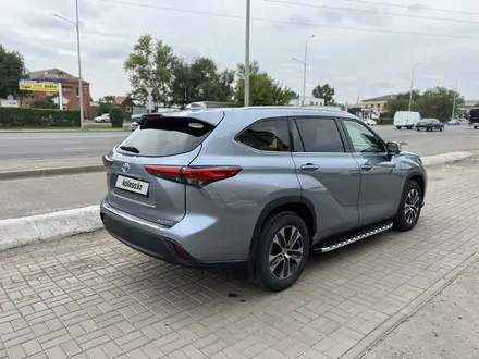 Toyota Highlander 2022 года за 22 900 000 тг. в Уральск – фото 5