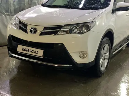 Toyota RAV4 2014 года за 9 500 000 тг. в Астана – фото 3