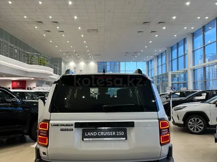 Toyota Land Cruiser Prado Prestige 2025 года за 47 790 000 тг. в Астана – фото 6