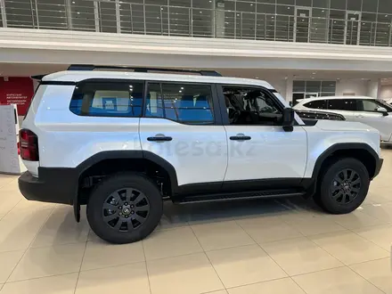 Toyota Land Cruiser Prado Prestige 2025 года за 47 790 000 тг. в Астана – фото 4