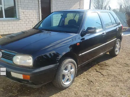 Volkswagen Golf 1995 года за 1 950 000 тг. в Абай (Абайский р-н) – фото 8