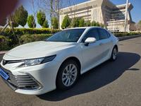 Toyota Camry 2022 года за 8 500 000 тг. в Алматы