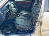 Mercedes-Benz C 180 1997 года за 2 900 000 тг. в Атырау – фото 4