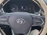 Hyundai Santa Fe 2023 года за 16 300 000 тг. в Костанай
