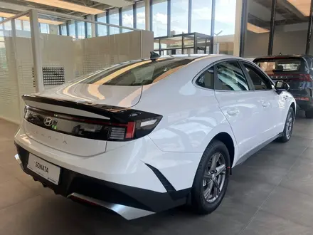 Hyundai Sonata 2026 года за 15 290 000 тг. в Семей – фото 4