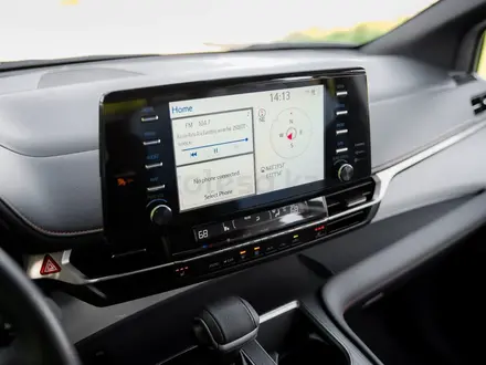 Toyota Sienna 2022 года за 22 000 000 тг. в Алматы – фото 24
