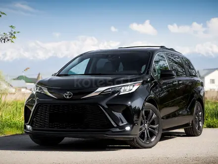 Toyota Sienna 2022 года за 22 000 000 тг. в Алматы – фото 7