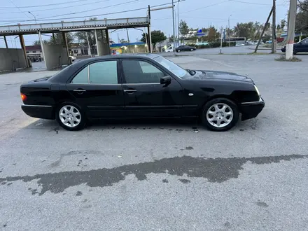 Mercedes-Benz E 280 1996 года за 3 000 000 тг. в Шымкент – фото 5