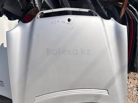 Капот Mercedes-Benz w210 рестайлинг (и до рест) за 40 000 тг. в Шымкент – фото 17