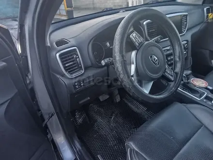 Kia Sportage 2021 года за 10 800 000 тг. в Алматы – фото 7