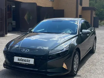 Hyundai Elantra 2022 года за 10 000 000 тг. в Караганда