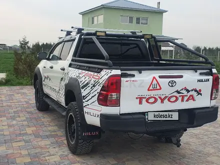 Toyota Hilux 2020 года за 17 500 000 тг. в Алматы – фото 17