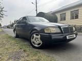 Mercedes-Benz C 180 1995 года за 2 000 000 тг. в Шымкент