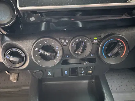 Toyota Hilux 2017 года за 13 400 000 тг. в Алматы – фото 13