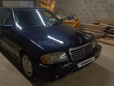 Mercedes-Benz C 180 1995 года за 1 250 000 тг. в Каскелен – фото 14