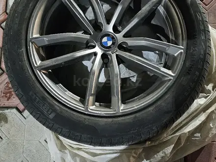 BMW M5 диски с резиной за 550 000 тг. в Алматы – фото 9